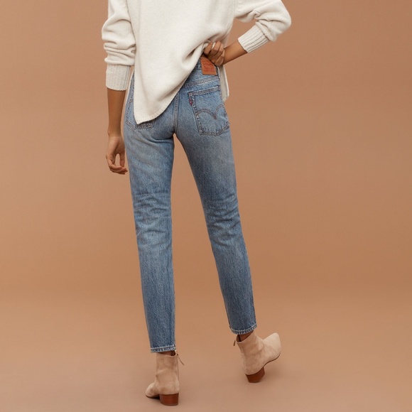 Levi's Wedgie High Rise Jeans in Foothills - Picture 2 of 8